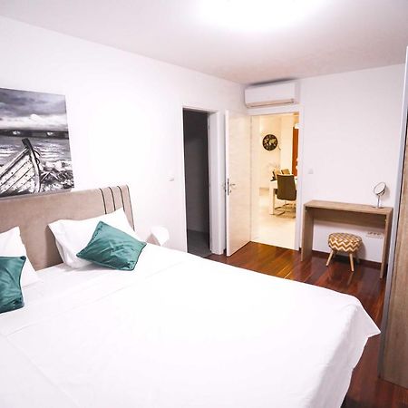 Villa Castelli, Apartment With Pool, Kaštela Eksteriør billede