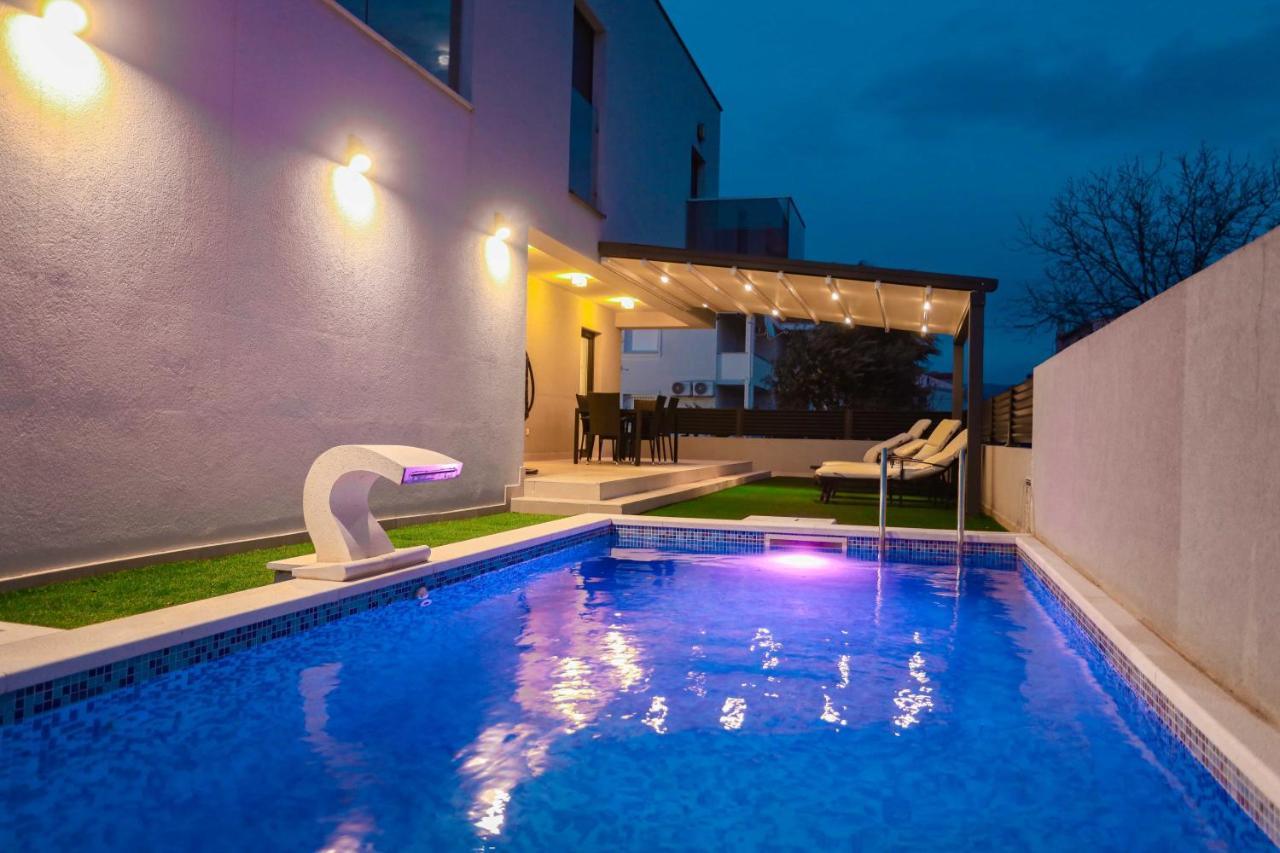 Villa Castelli, Apartment With Pool, Kaštela Eksteriør billede