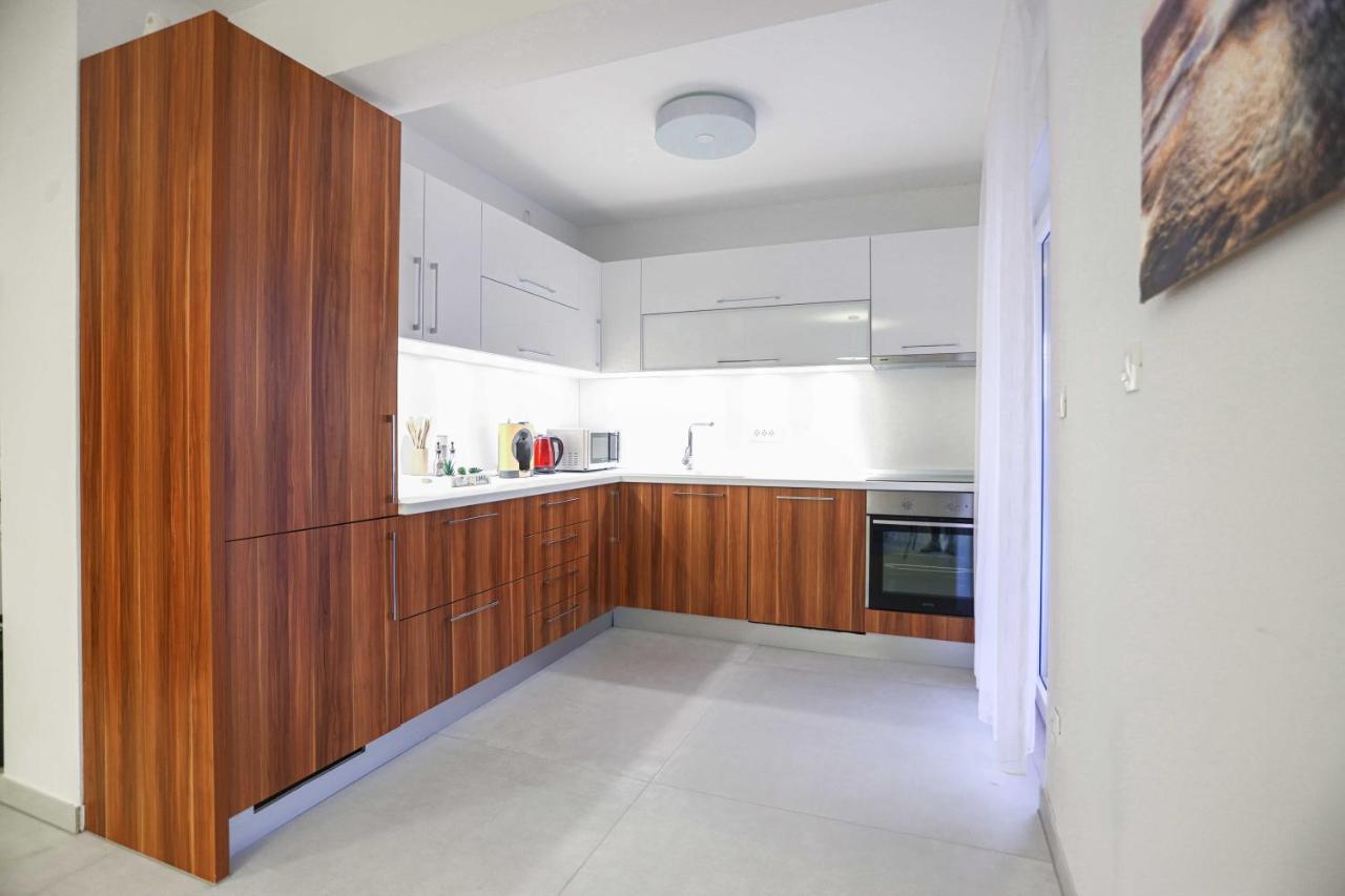 Villa Castelli, Apartment With Pool, Kaštela Eksteriør billede