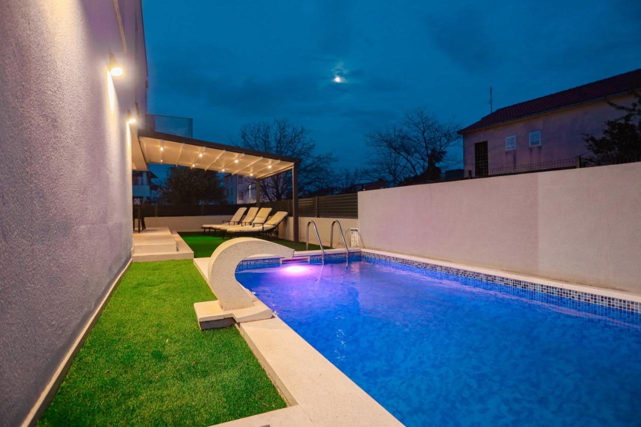 Villa Castelli, Apartment With Pool, Kaštela Eksteriør billede